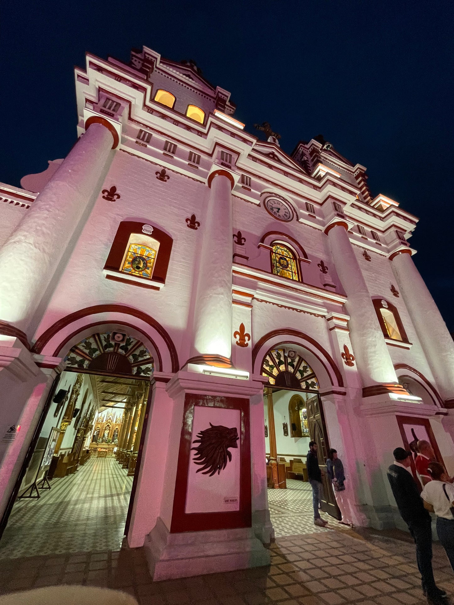 Tour Guatapé y piedra del Peñol